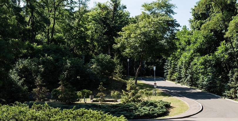 В Алматы выделили миллиарды тенге на выкуп земель для госнужд