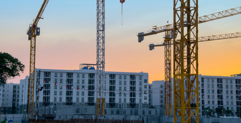 Қазақстан мемлекеттік қабылдау мен тұрғын үйлердің сейсмикалық аудитін қайтаруды талап етеді