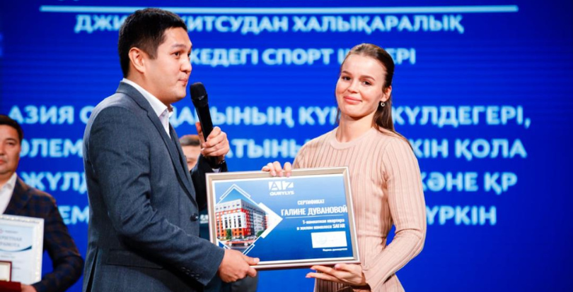 Пәтер Астанада өткен Азия ойындарының күміс жүлдегеріне берілді