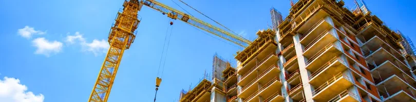 Строительство жилья ускорилось: где растут объёмы