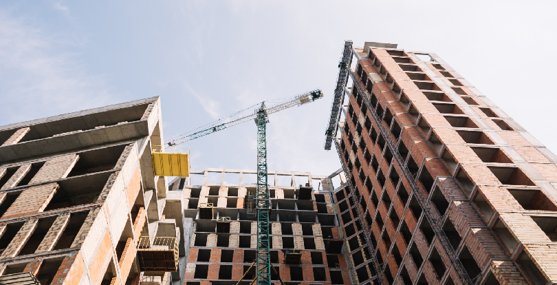 Мемлекет басшысы заңнаманы айналып өтіп үлескерлердің қаражатын тартып отырған құрылыс салушыларға қатаң шара қолдануды тапсырды.