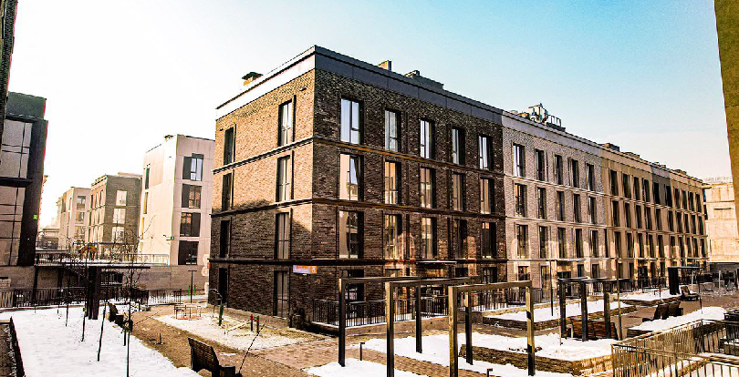 Дом у подножия холмов Коктобе встретил своих новоселов