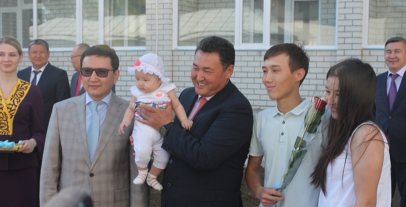 Павлодарда Тұрғын үй құрылыс жинақ банкінің 122 салымшысы пәтер кілтін алды