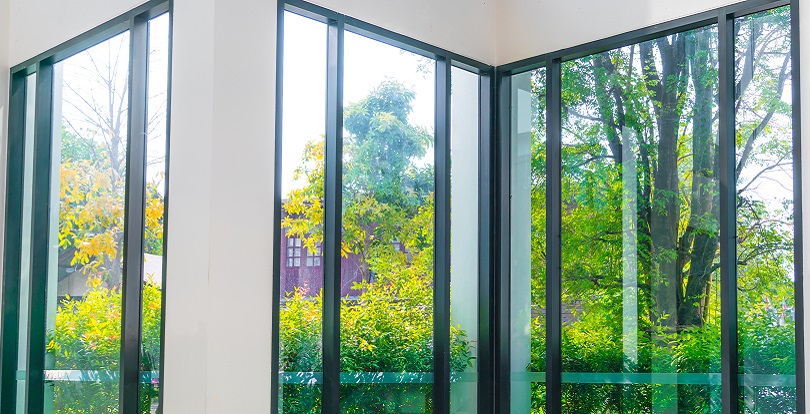 Стоит ли покупать квартиру на первом этаже в новостройке?