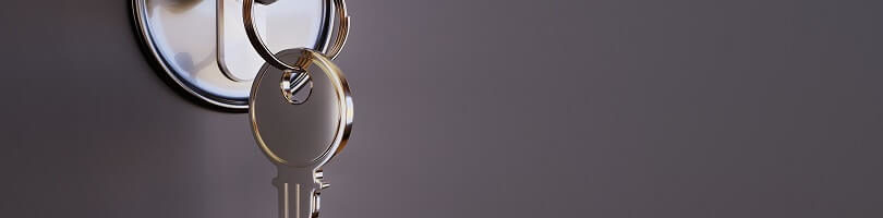 Многодетным матерям вручили ключи от квартир в Алматы