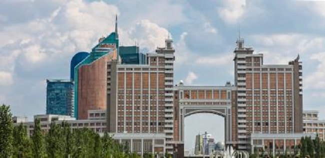 В Астане средние цены на жилье упали на 1%